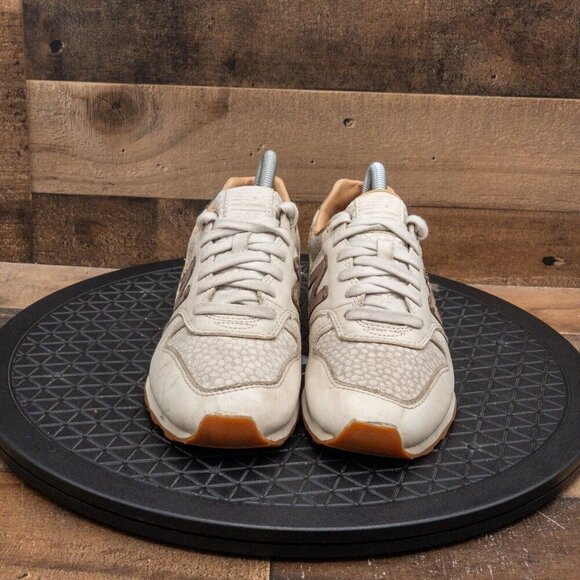 NEW BALANCE 696 WOMENS ATHLETIC SHOES RETRO SNEAKERS CREAM LEATHER SIZE 7.5B - Picture 2 of 9